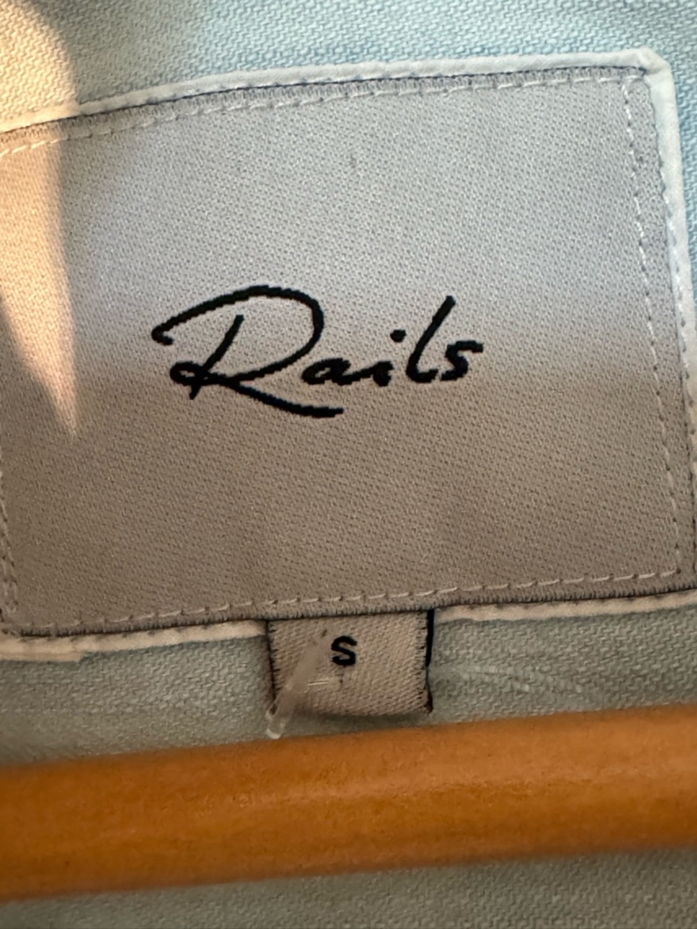 Rails Chambray Button Down Denim Shirt Heart Patch Distressed Small - Picture 2 of 12